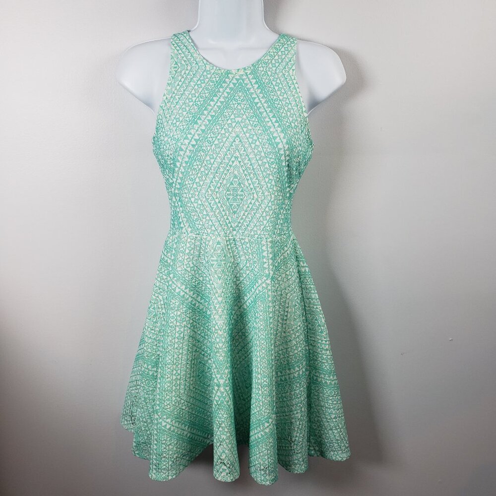Aeropostale Skater Dress Juniors Small Sleeveless Open Back Green /A235